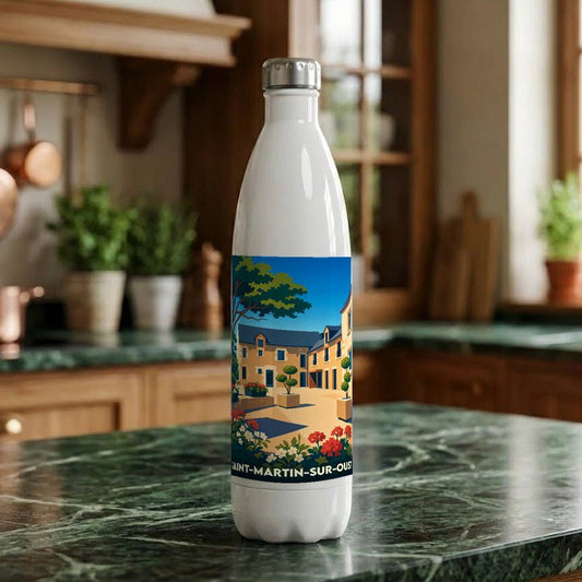Gourde souvenir de Saint-Martin-sur-Oust arborant une illustration stylisée du village.