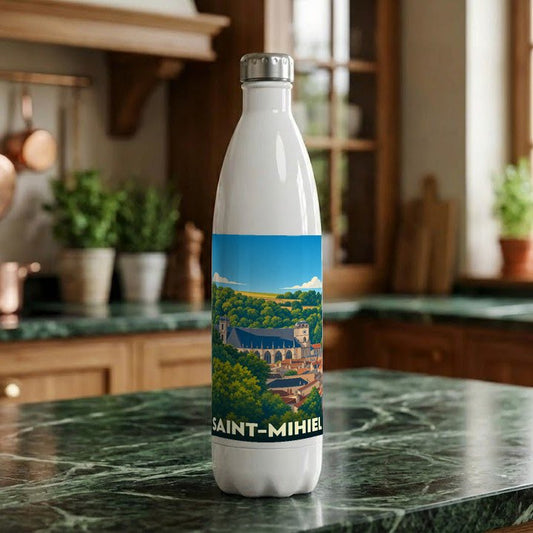 Gourde souvenir de la ville de Saint-Mihiel avec une illustration stylisée.