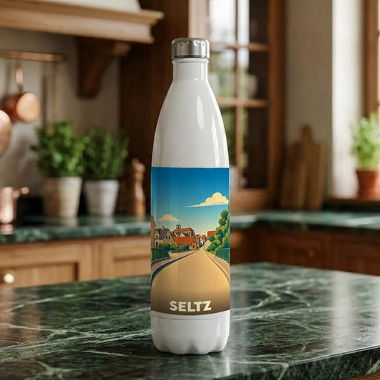 Gourde souvenir de la ville de Seltz ornée d'une illustration stylisée représentant un paysage urbain.
