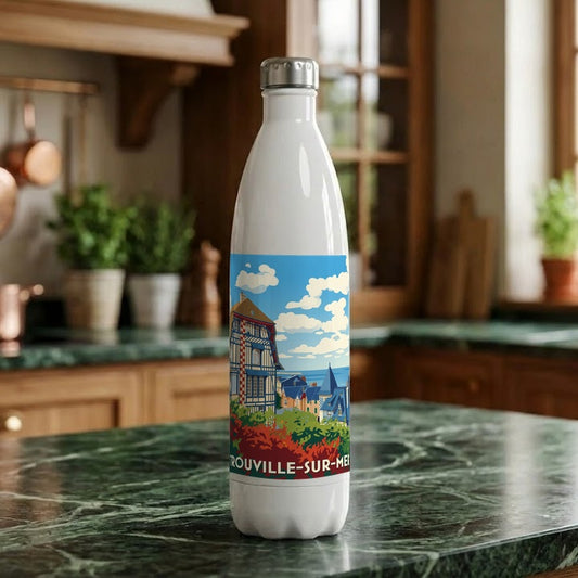 Gourde souvenir de la ville de Trouville-sur-Mer avec une illustration stylisée.