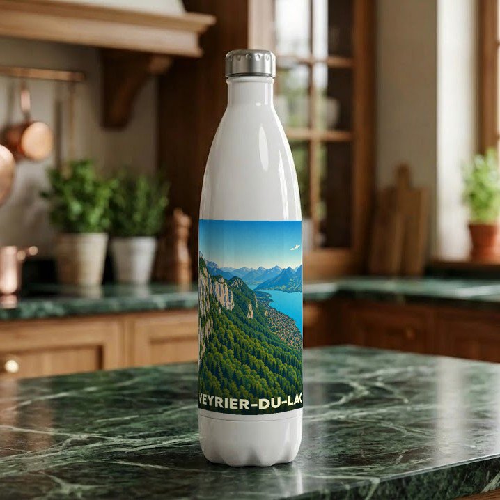 Gourde souvenir de la ville de Veyrier-du-Lac avec une illustration stylisée de ses paysages de montagne et de lac.