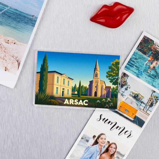 Magnet souvenir de la ville d'Arsac avec une illustration stylisée.