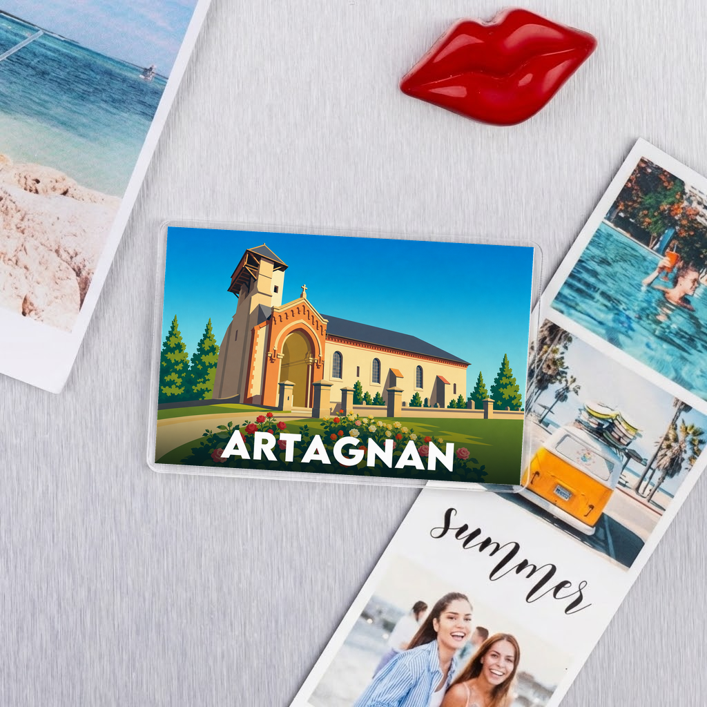 Magnet souvenir de la ville d'Artagnan avec une illustration stylisée.