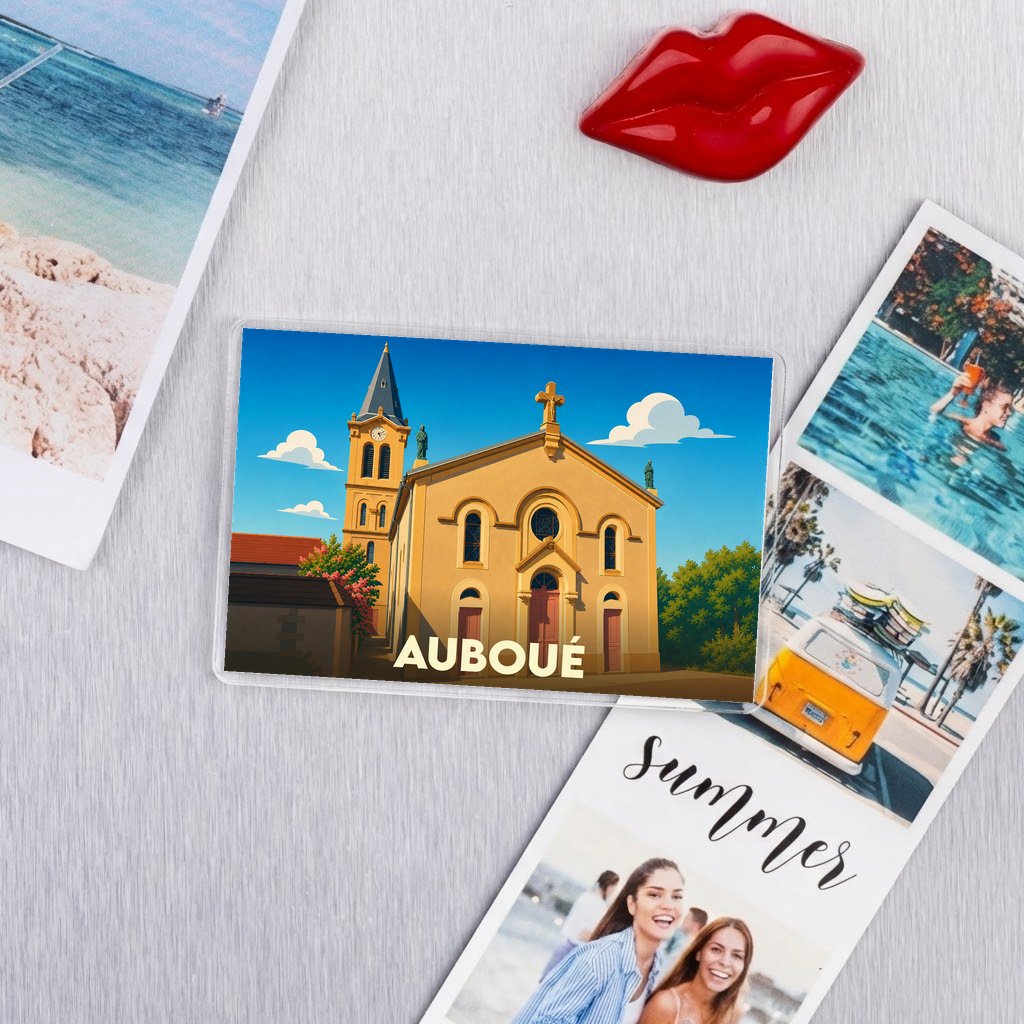 Magnet souvenir de la ville d'Auboué avec une illustration stylisée de son église.