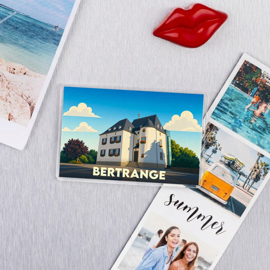 Magnet souvenir de la ville de Bertrange avec une illustration stylisée.