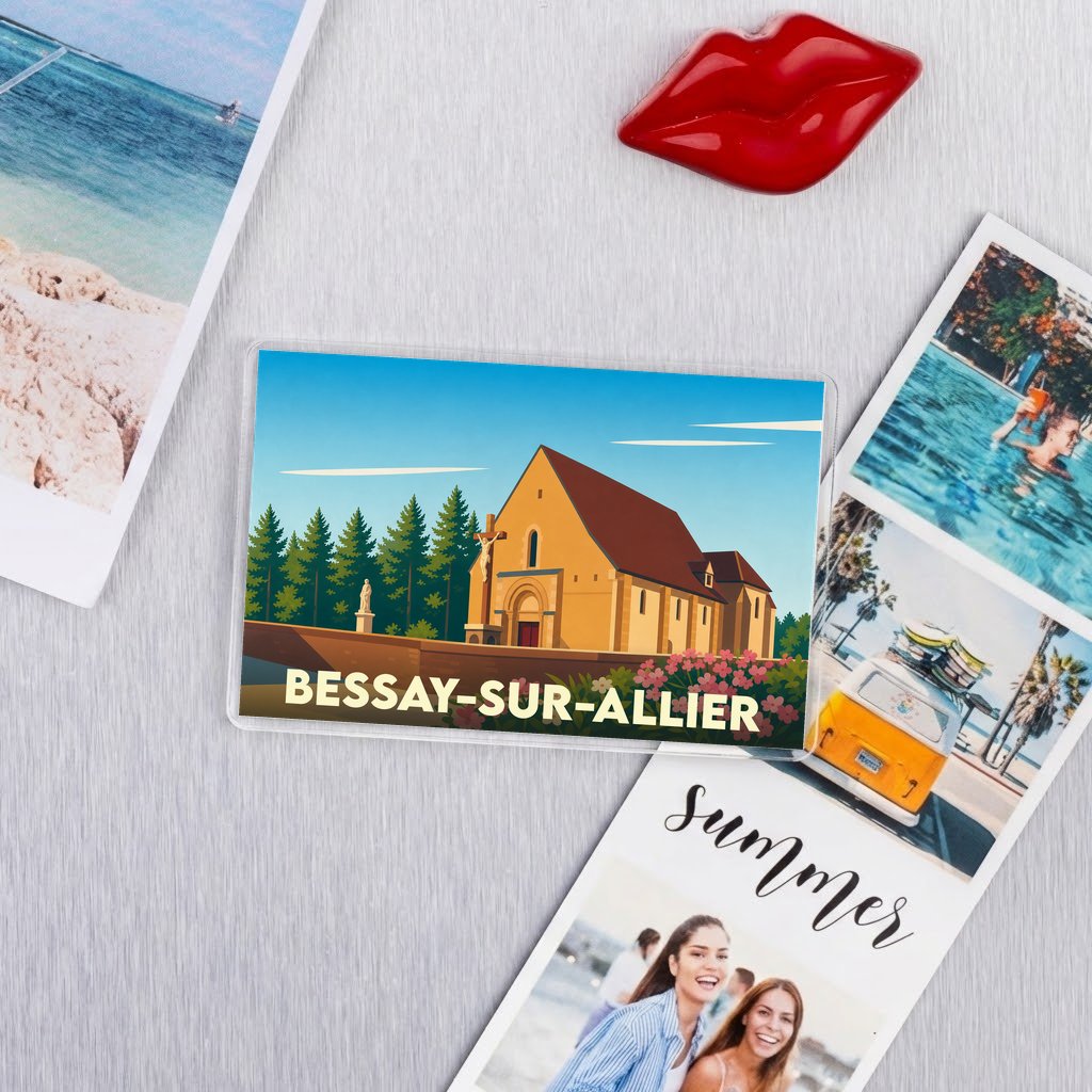 Magnet souvenir de la ville de Bessay-sur-Allier avec une illustration stylisée de son église.