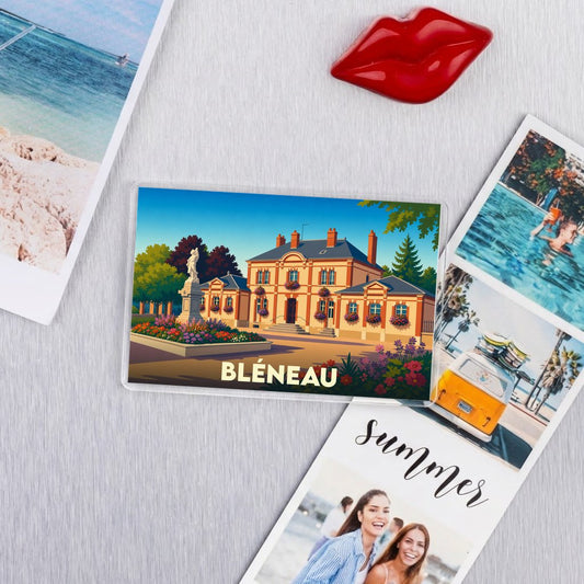 Magnet souvenir de la ville de Bléneau illustrant la mairie et ses jardins dans un style graphique.