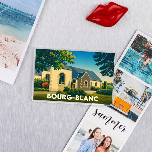 Magnet souvenir de la ville de Bourg-Blanc avec une illustration stylisée d'un bâtiment historique.
