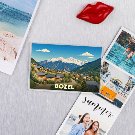 Magnet souvenir de la ville de Bozel avec une illustration stylisée de montagne.