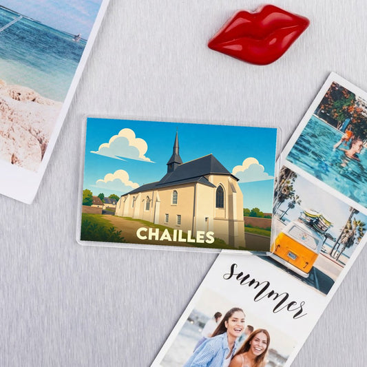Magnet souvenir de la ville de Chailles avec une illustration stylisée de son église.