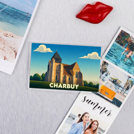 Magnet souvenir de la ville de Charbuy avec une illustration stylisée de son église.