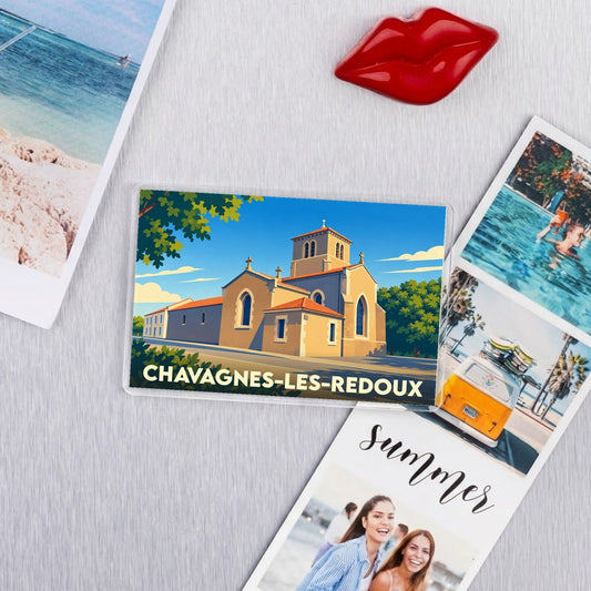 Magnet souvenir de la ville de Chavagnes-les-Redoux avec une illustration stylisée de son église.