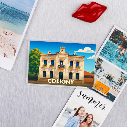 Magnet souvenir de la ville de Coligny avec une illustration stylisée de sa mairie.