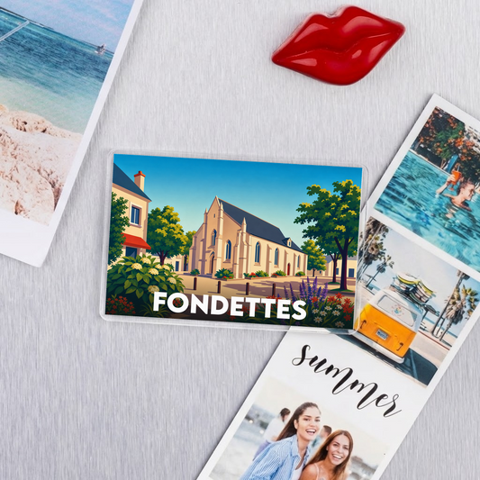 Magnet souvenir de la ville de Fondettes avec une illustration stylisée de son église.