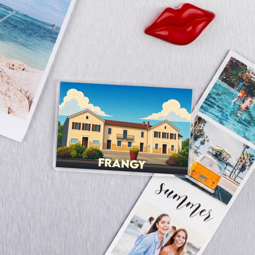 Magnet souvenir de la ville de Frangy avec une illustration stylisée d'un bâtiment traditionnel.