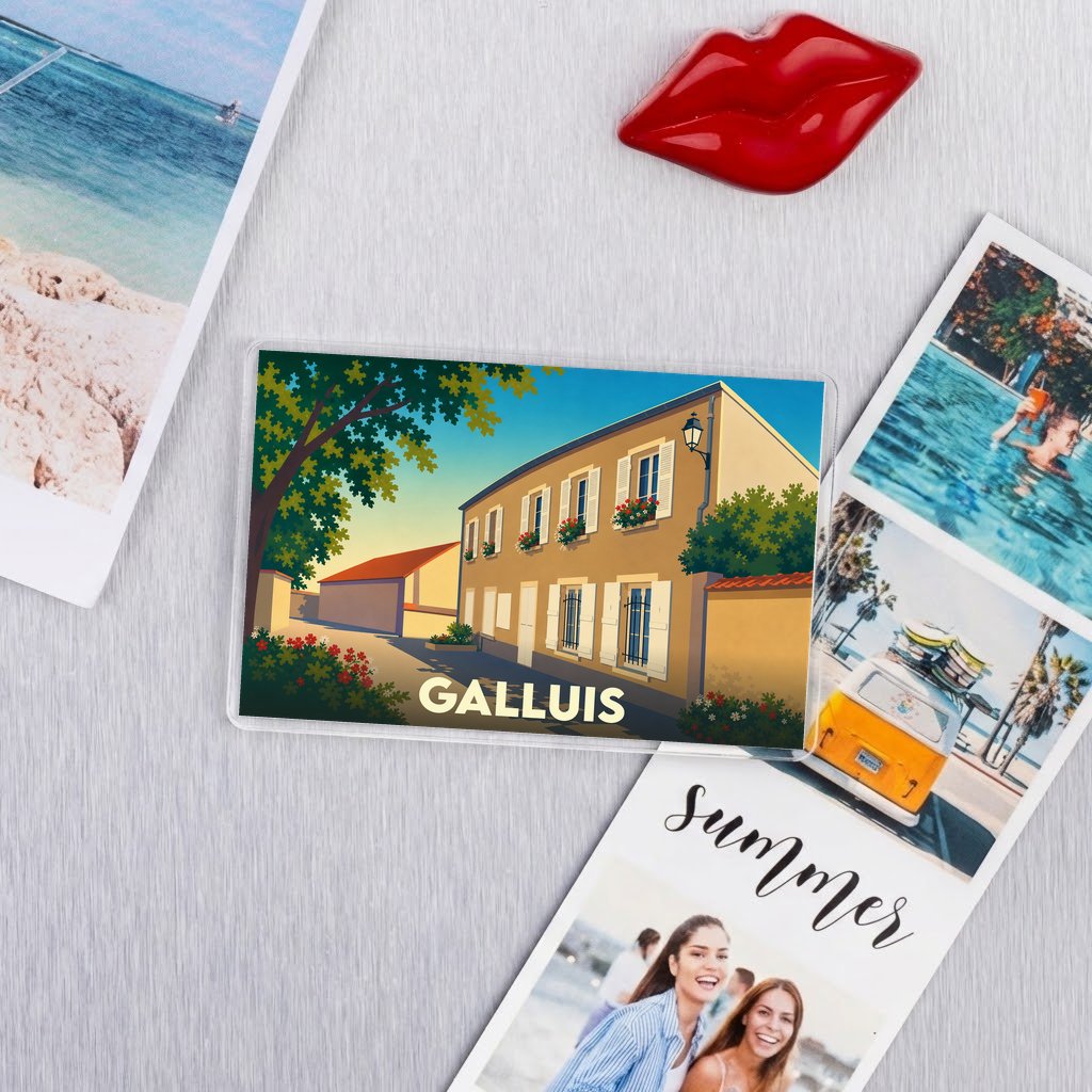 Magnet souvenir de la ville de Galluis avec une illustration stylisée.