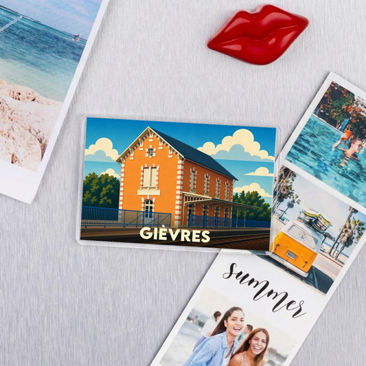 Magnet souvenir de la ville de Gièvres avec une illustration stylisée de sa gare.