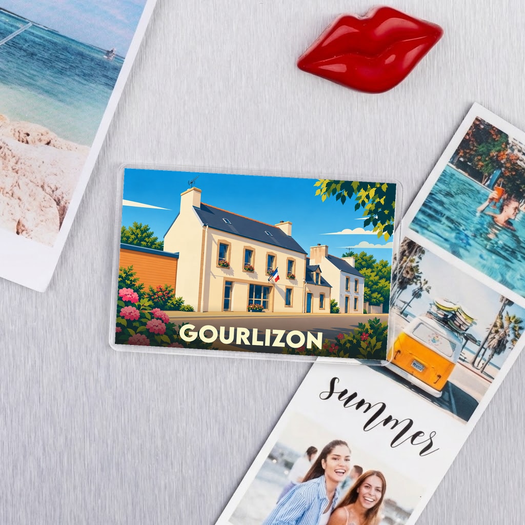 Magnet rectangulaire souvenir de la ville de Gourlizon avec une illustration stylisée d'une maison bretonne.
