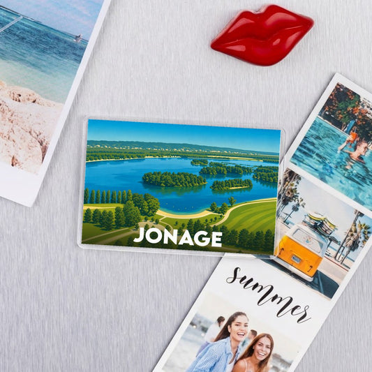 Magnet souvenir de la ville de Jonage avec une illustration stylisée d'un lac.