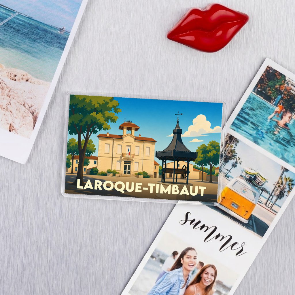 Magnet souvenir de la ville de Laroque-Timbaut avec une illustration stylisée de sa mairie et de sa halle.