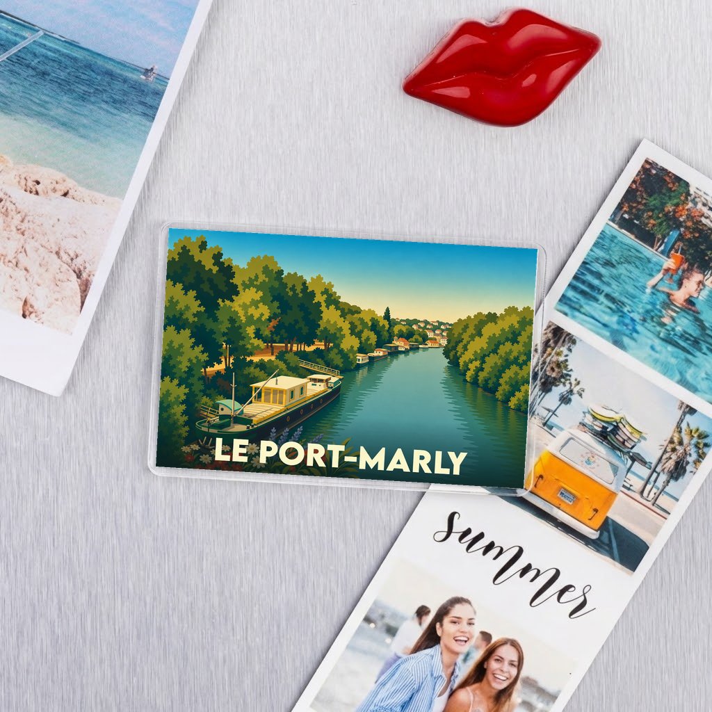 Magnet souvenir de la ville de Le Port-Marly avec une illustration stylisée des bords de Seine.