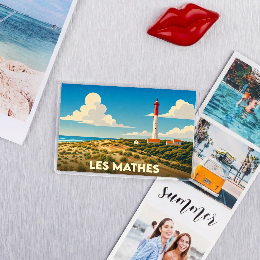 Magnet souvenir de la ville de Les Mathes avec une illustration stylisée d'un phare.