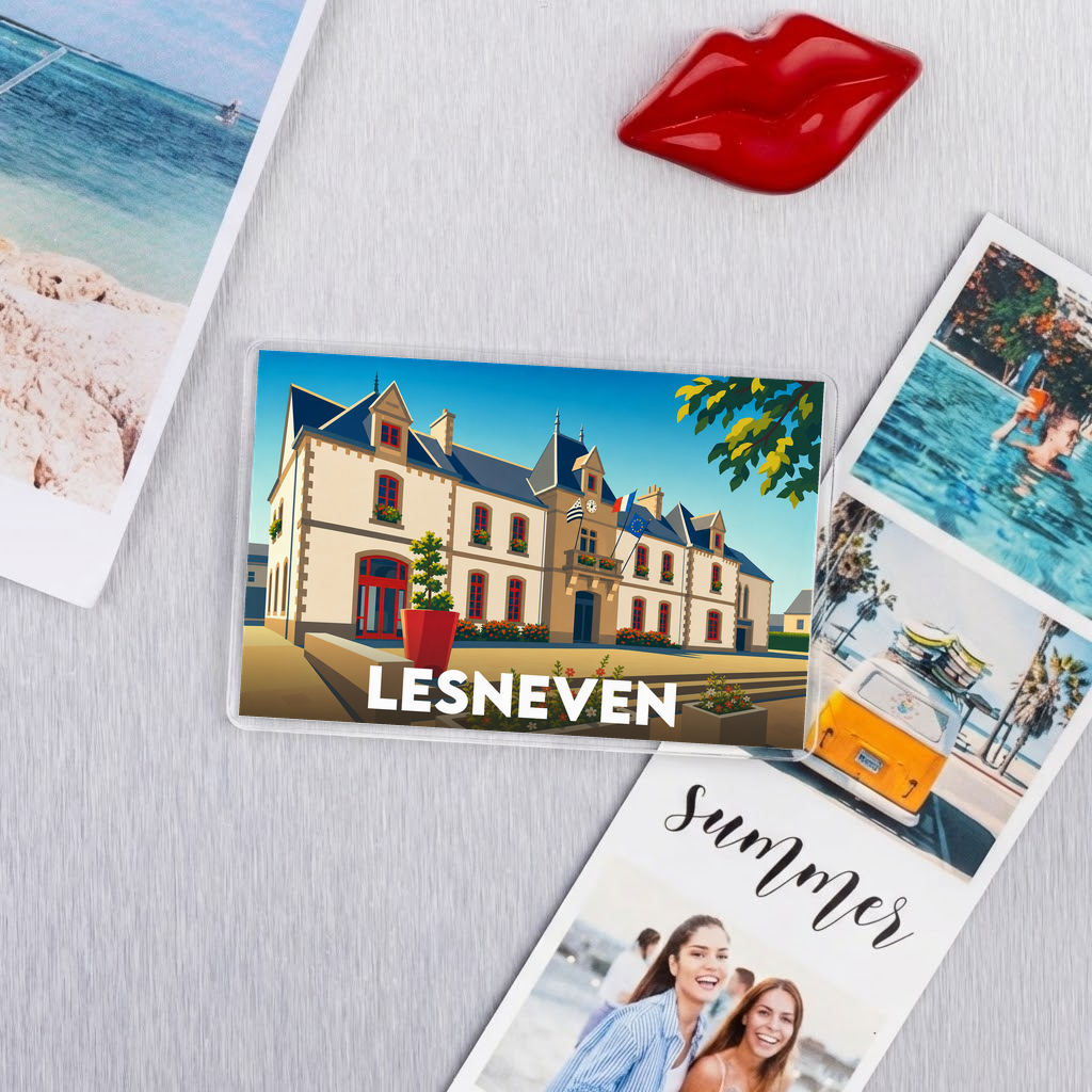 Magnet souvenir de la ville de Lesneven avec une illustration stylisée de son hôtel de ville.