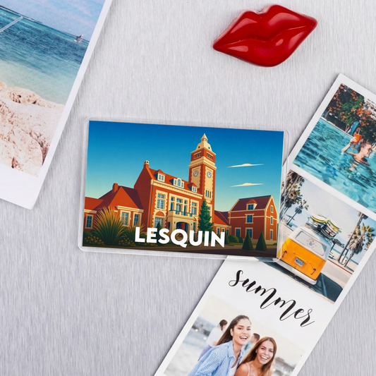 Magnet souvenir de la ville de Lesquin avec une illustration stylisée de son hôtel de ville.