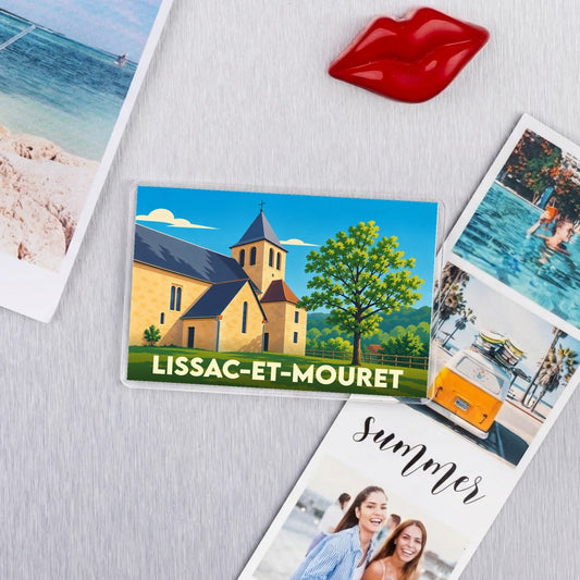 Magnet souvenir de la ville de Lissac-et-Mouret avec une illustration stylisée de son église.