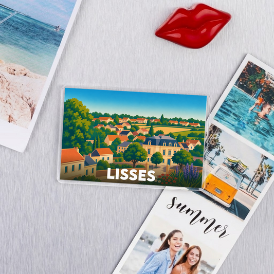 Magnet souvenir de la ville de Lisses avec une illustration stylisée d'un paysage urbain verdoyant.