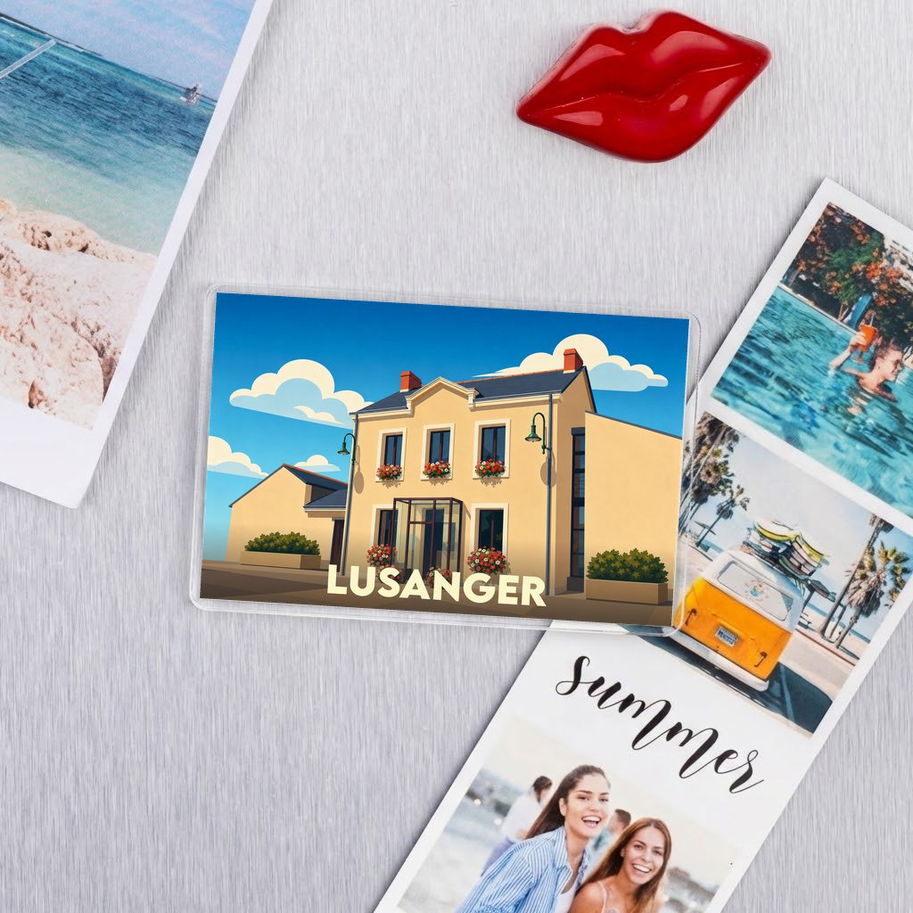 Magnet souvenir de la ville de Lusanger avec une illustration stylisée.