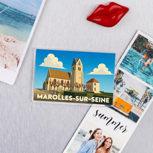 Magnet souvenir de la ville de Marolles-sur-Seine avec une illustration stylisée de son église.