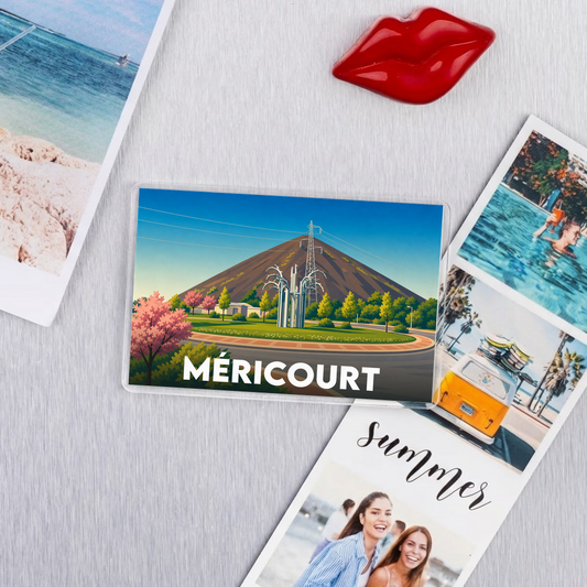 Magnet souvenir de la ville de Méricourt avec une illustration stylisée d'un terril.