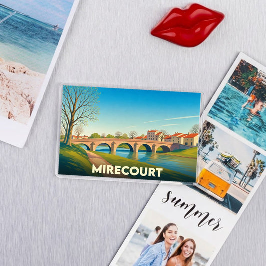 Magnet souvenir de la ville de Mirecourt avec une illustration stylisée de son pont.