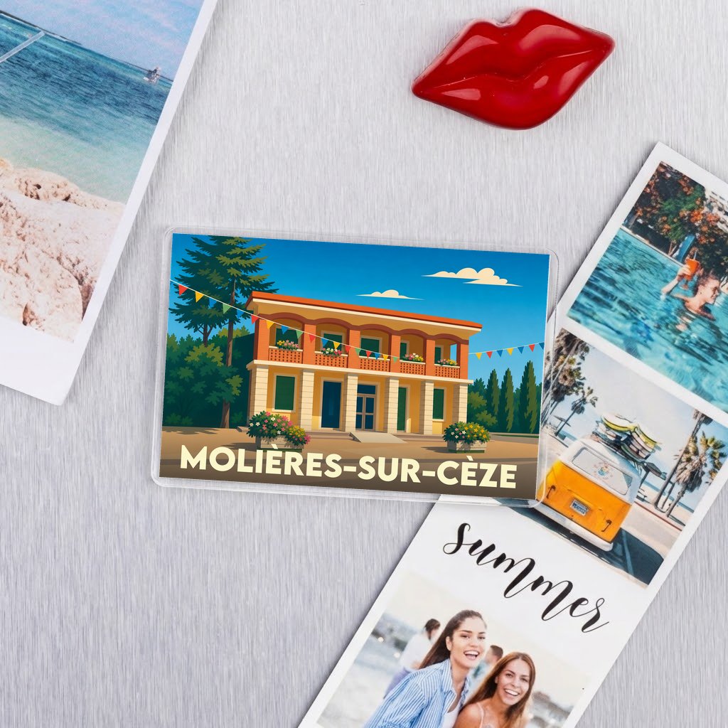 Magnet souvenir de la ville de Molières-sur-Cèze avec une illustration stylisée d'un bâtiment provençal.