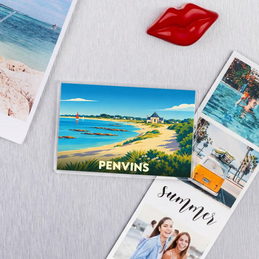 Magnet souvenir de la ville de Penvins avec une illustration stylisée d'un paysage côtier.