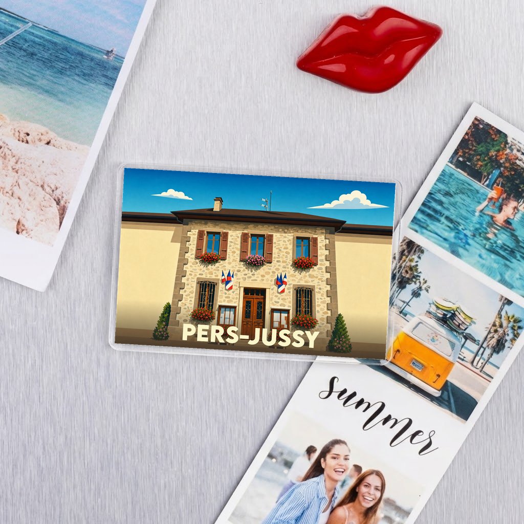 Magnet souvenir de la ville de Pers-Jussy avec une illustration stylisée de sa mairie.