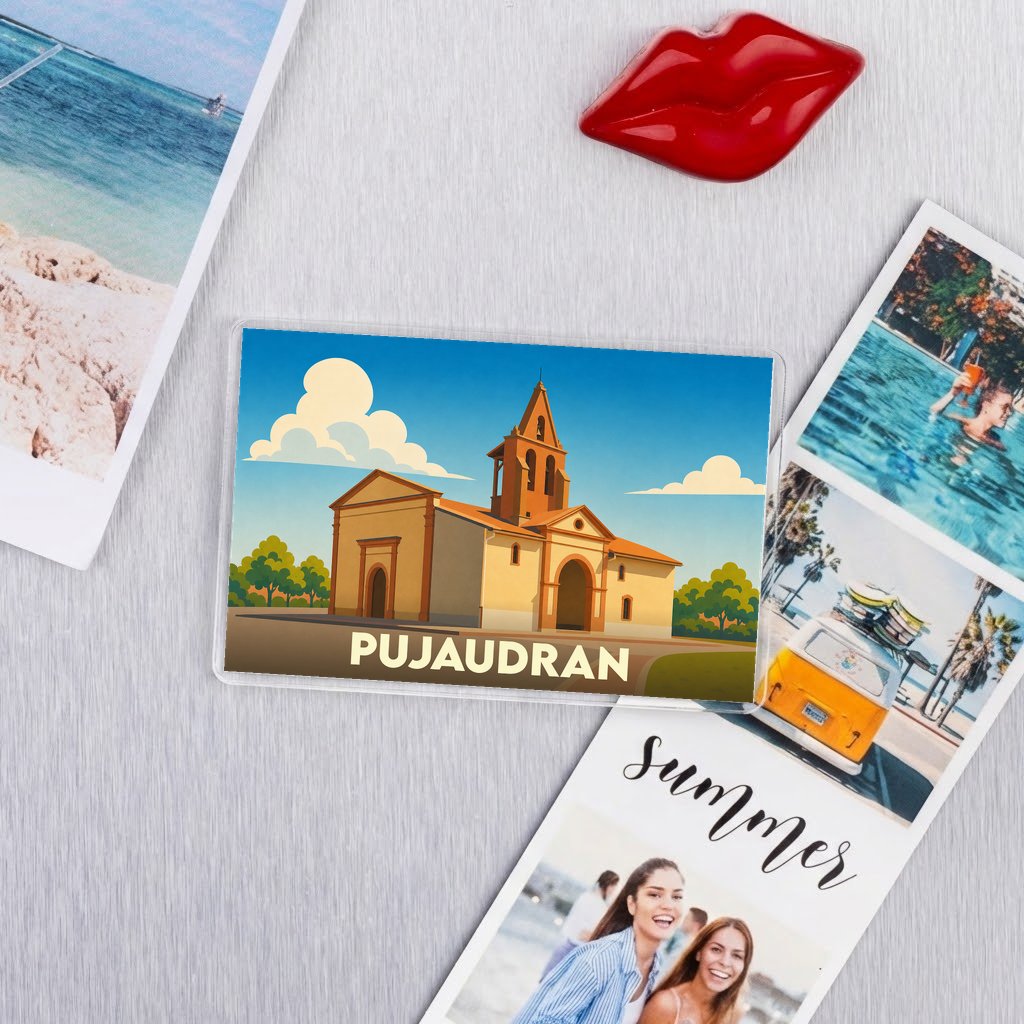 Magnet souvenir de la ville de Pujaudran avec une illustration stylisée de son église.