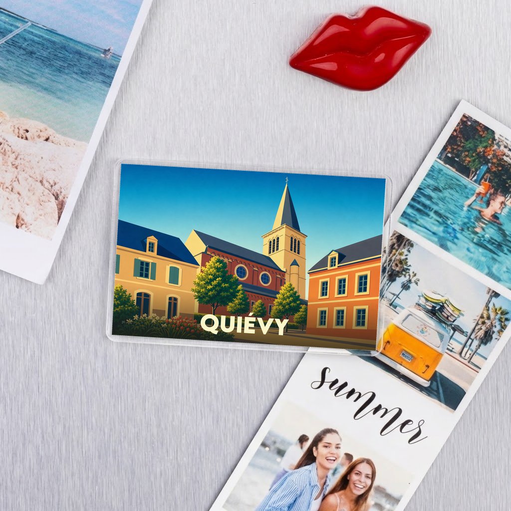 Magnet souvenir de la ville de Quiévy avec une illustration stylisée d'une église et de bâtiments colorés.