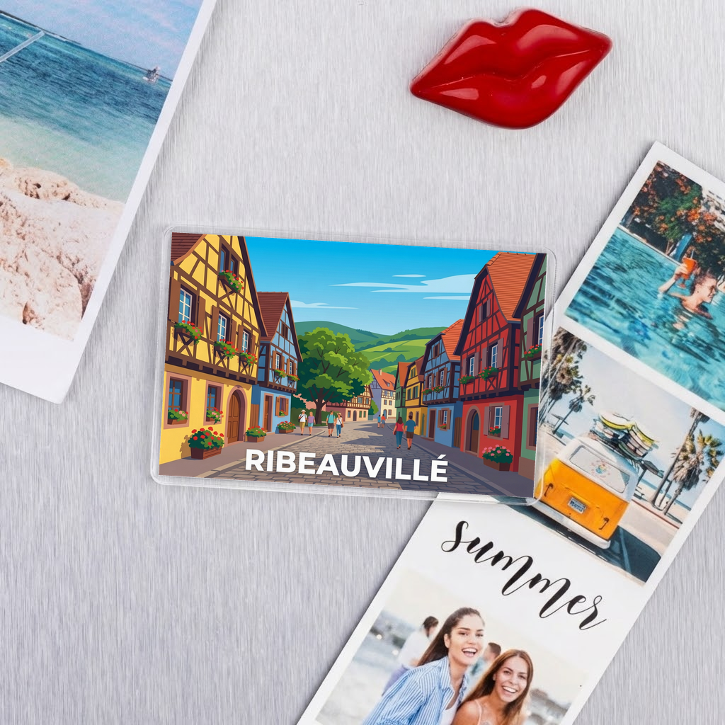 Magnet souvenir de la ville de Ribeauvillé avec une illustration stylisée de ses maisons colorées à colombages.