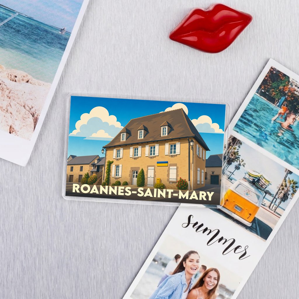 Magnet souvenir de la commune de Roannes-Saint-Mary avec une illustration stylisée d'un bâtiment typique.