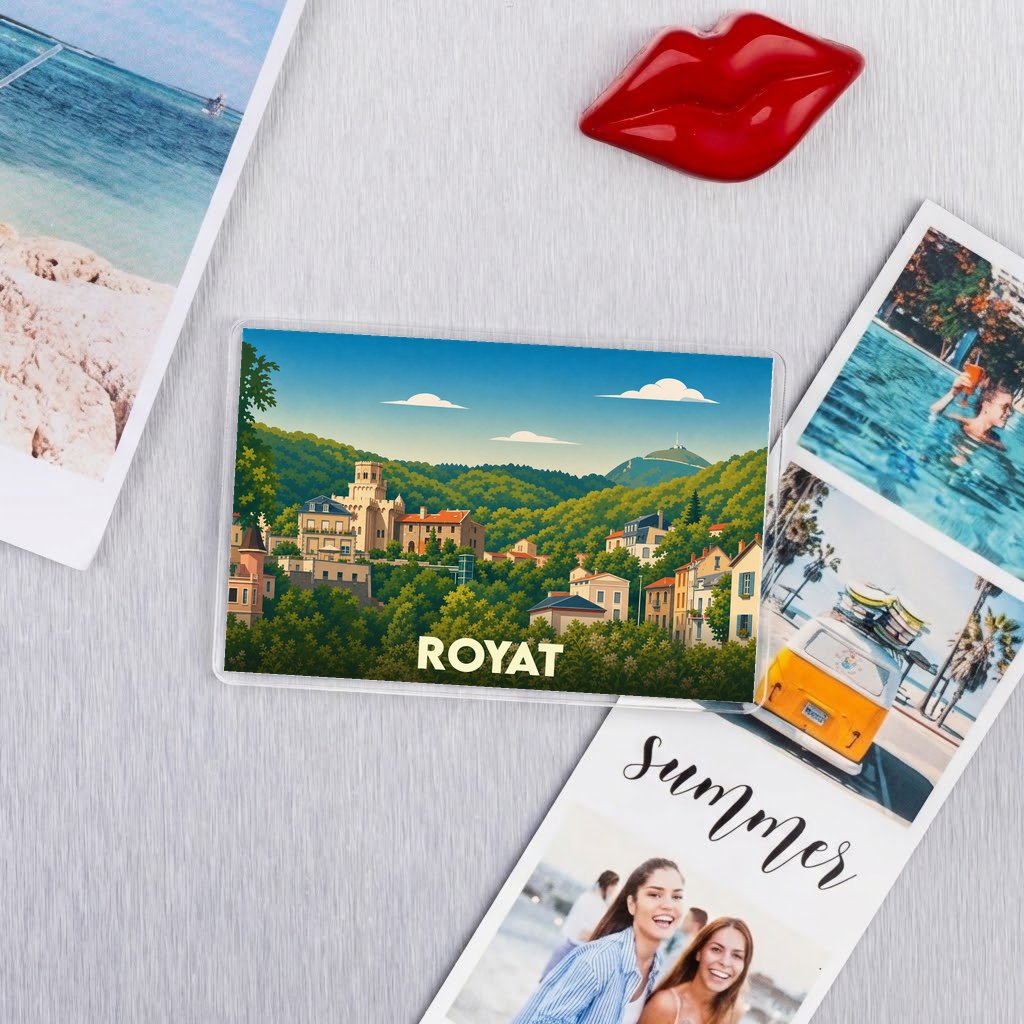 Magnet souvenir de la ville de Royat avec une illustration stylisée de son paysage vallonné.