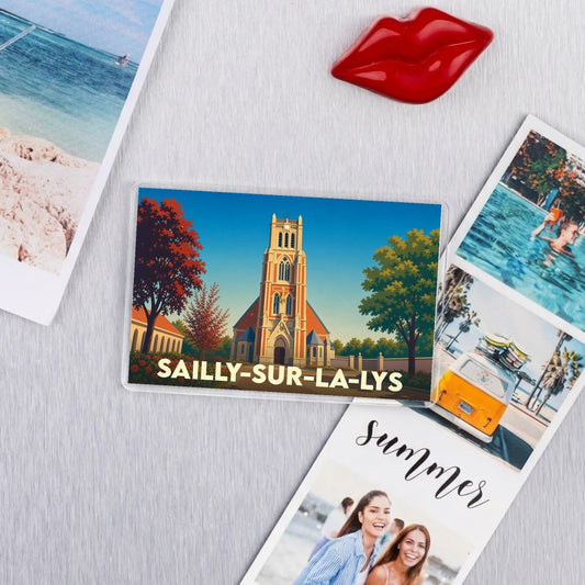 Magnet souvenir de la ville de Sailly-sur-la-Lys avec une illustration stylisée de son église.