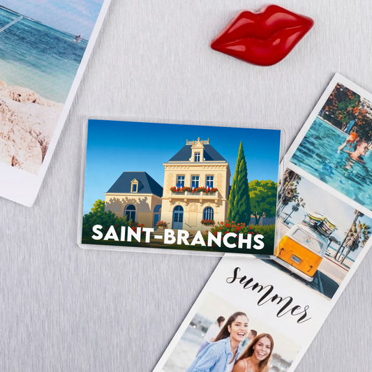 Magnet souvenir de la ville de Saint-Branchs avec une illustration stylisée.