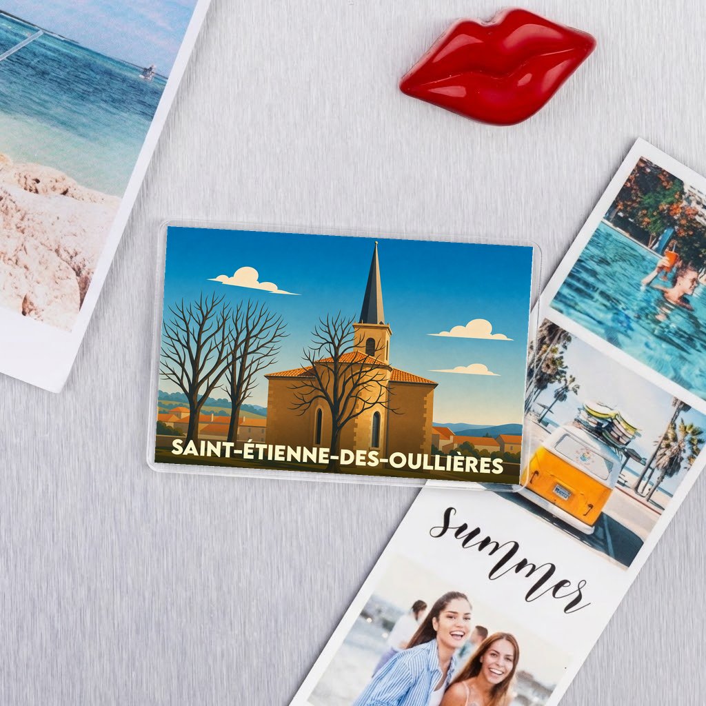 Magnet souvenir de la ville de Saint-Étienne-des-Oullières avec une illustration stylisée de son église.