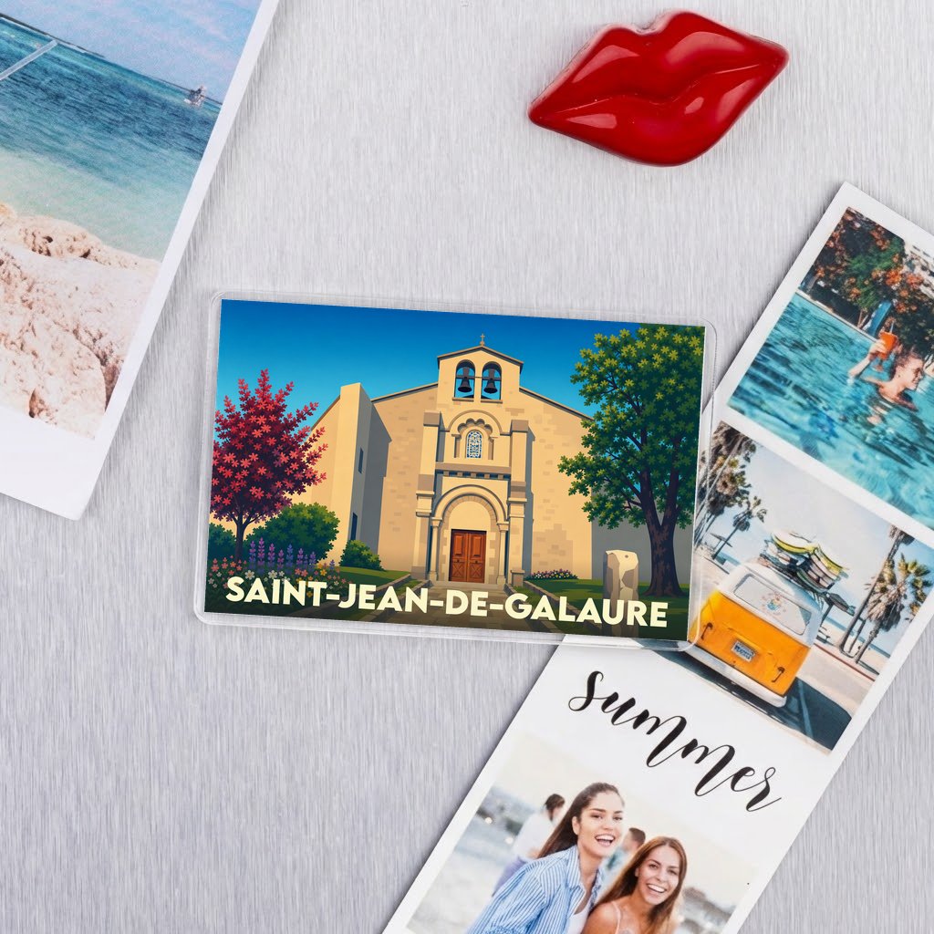 Magnet souvenir de la ville de Saint-Jean-de-Galaure avec une illustration stylisée de son église.