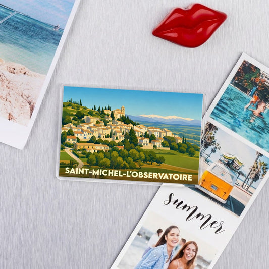 Magnet souvenir de la ville de Saint-Michel-l'Observatoire avec une illustration stylisée.