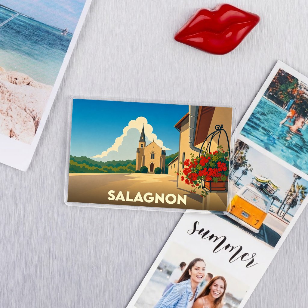 Magnet souvenir de la ville de Salagnon avec une illustration stylisée d'un clocher.
