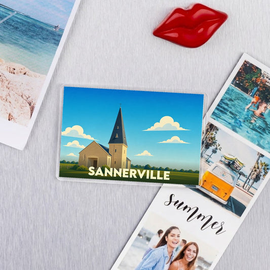 Magnet souvenir de la ville de Sannerville avec une illustration stylisée d'une église.