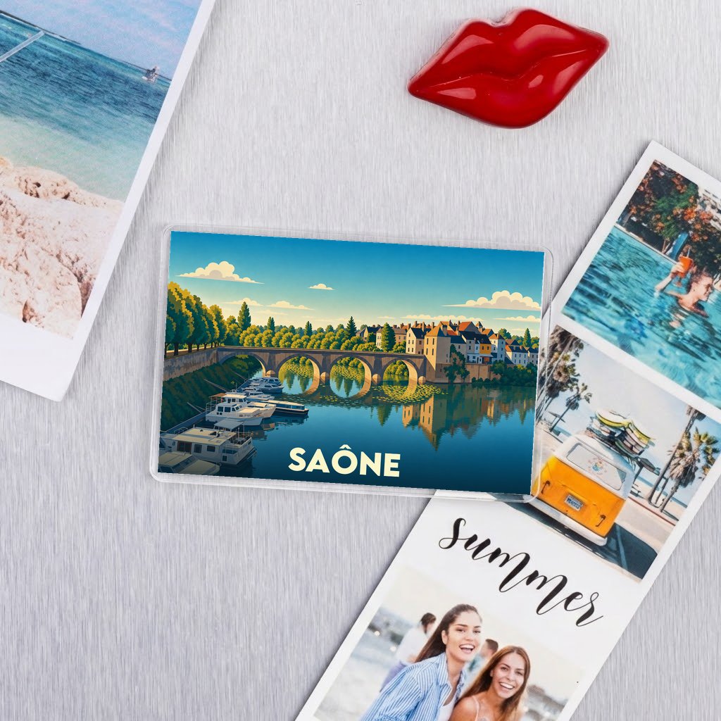 Magnet souvenir de la ville de Saône avec une illustration stylisée d'un pont et de bateaux.